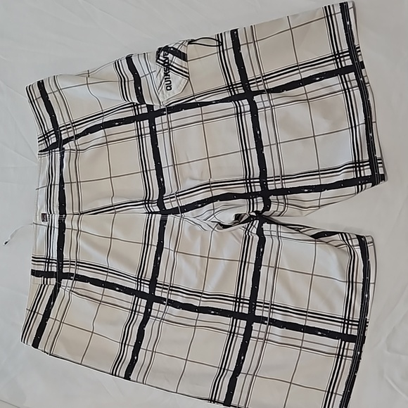 Men's Quiksilver Swim Trunks - Picture 4 of 5